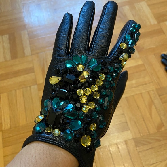 H&M gem leather gloves ✨ - Picture 5 of 5